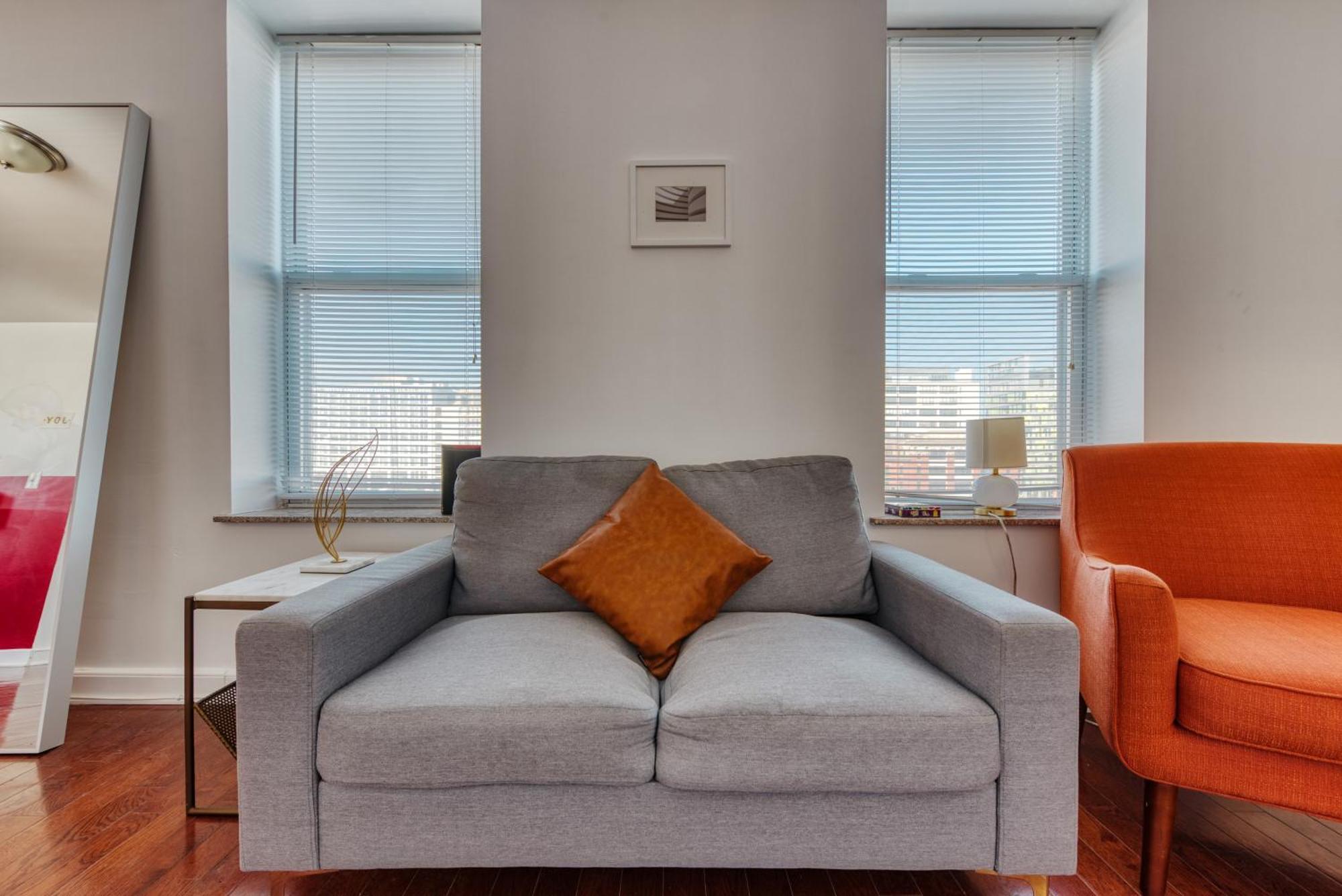 The Stairway Suites - Convention Center Philadelphia Room photo